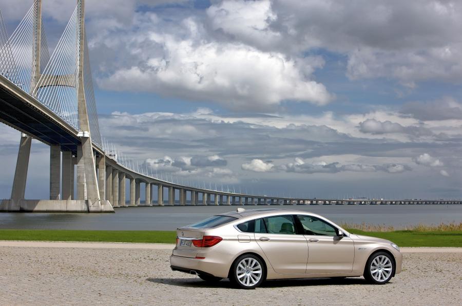  BMW 5-Series GT 2010 года  (фото 49 из 133)